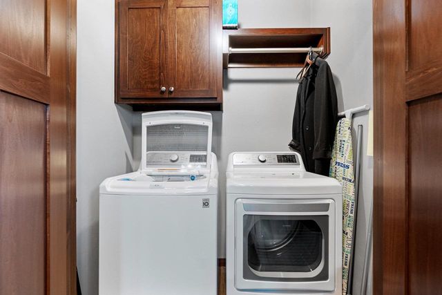 900 S GREENWOOD AVENUE, Green Bay, WI 54304