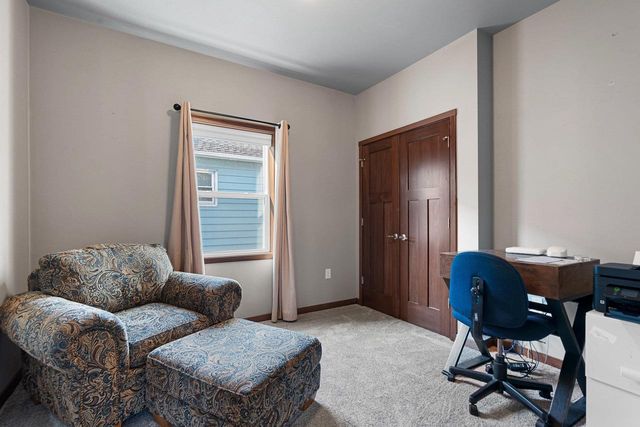 900 S GREENWOOD AVENUE, Green Bay, WI 54304