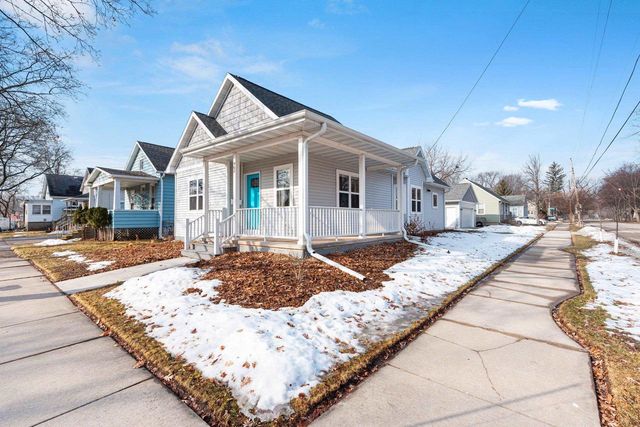 900 S GREENWOOD AVENUE, Green Bay, WI 54304