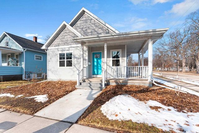 900 S GREENWOOD AVENUE, Green Bay, WI 54304