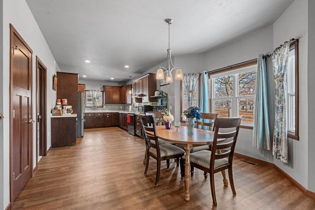 900 S GREENWOOD AVENUE, Green Bay, WI 54304