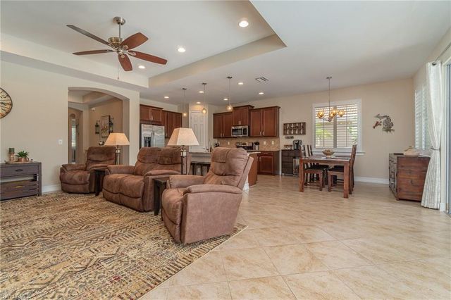 3200 Magnolia Landing LN, North Fort Myers, FL 33917