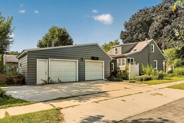 1126 8th Avenue NW, Rochester, MN 55901