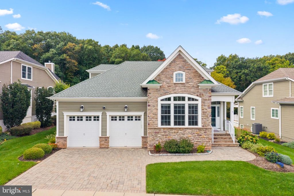 7 PORTLAND DR, SKILLMAN, NJ 08558 — photo 2