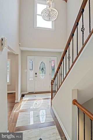 3504 NODDING PINE CT, Fairfax, VA 22033