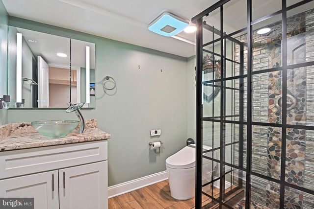 3504 NODDING PINE CT, Fairfax, VA 22033