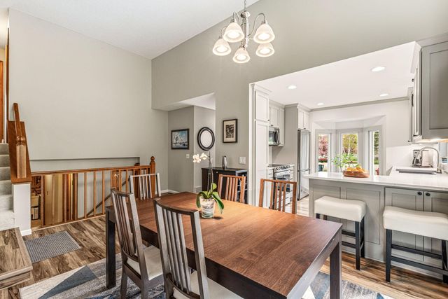 4711 Covington Circle, Eagan, MN 55122