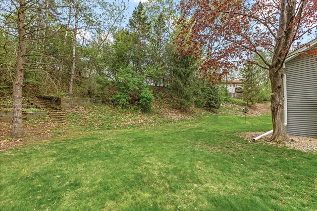 4711 Covington Circle, Eagan, MN 55122