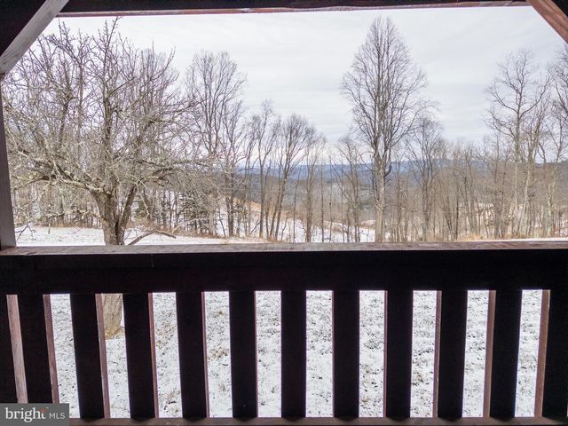 5344 BACK VALLEY RD, Lindside, WV 24951