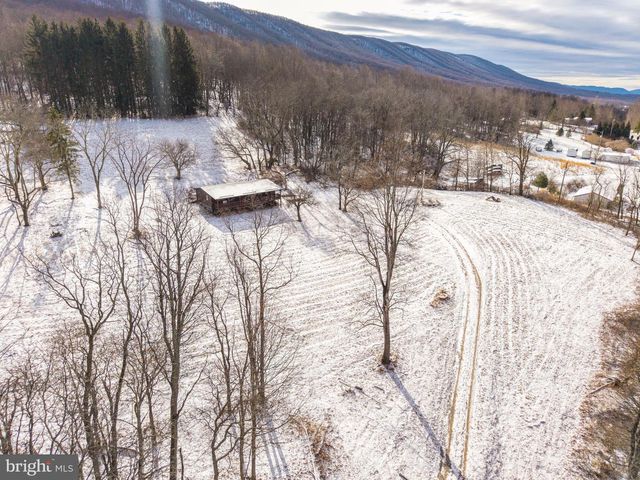 5344 BACK VALLEY RD, Lindside, WV 24951