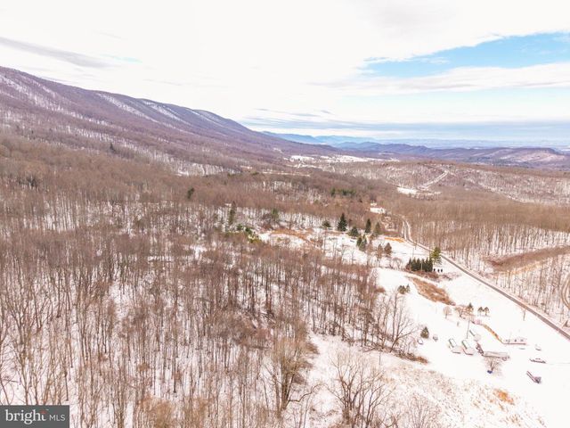 5344 BACK VALLEY RD, Lindside, WV 24951