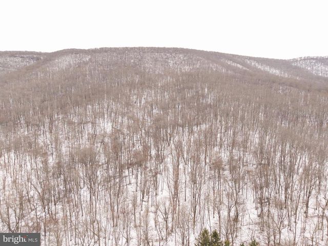 5344 BACK VALLEY RD, Lindside, WV 24951