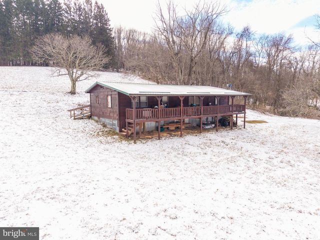 5344 BACK VALLEY RD, Lindside, WV 24951