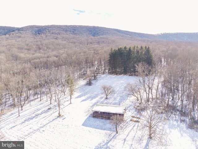 5344 BACK VALLEY RD, Lindside, WV 24951