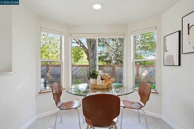 2400 Merion Ct, Fairfield, CA 94534