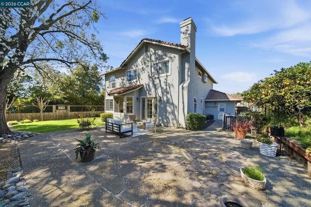 2400 Merion Ct, Fairfield, CA 94534