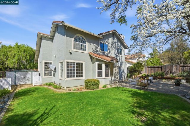 2400 Merion Ct, Fairfield, CA 94534