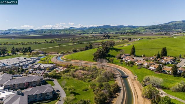 2400 Merion Ct, Fairfield, CA 94534