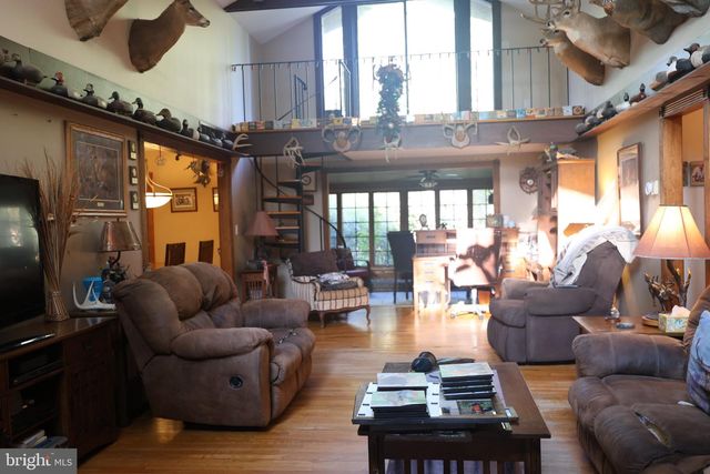 162 MULLER RD, Elmer, NJ 08318