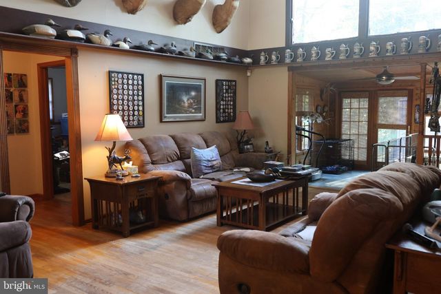 162 MULLER RD, Elmer, NJ 08318