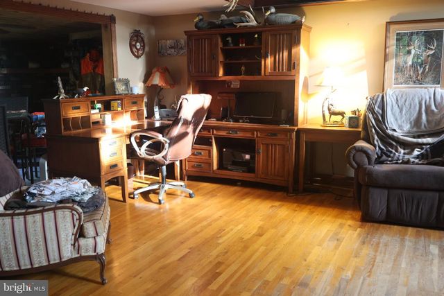 162 MULLER RD, Elmer, NJ 08318