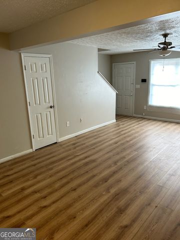 200 Westridge Drive 207, Acworth, GA 30101
