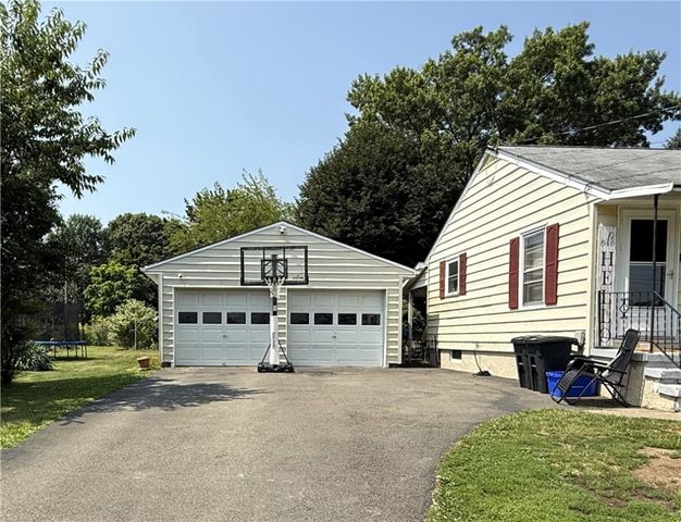 214 James Street, Elmira City, NY 14904