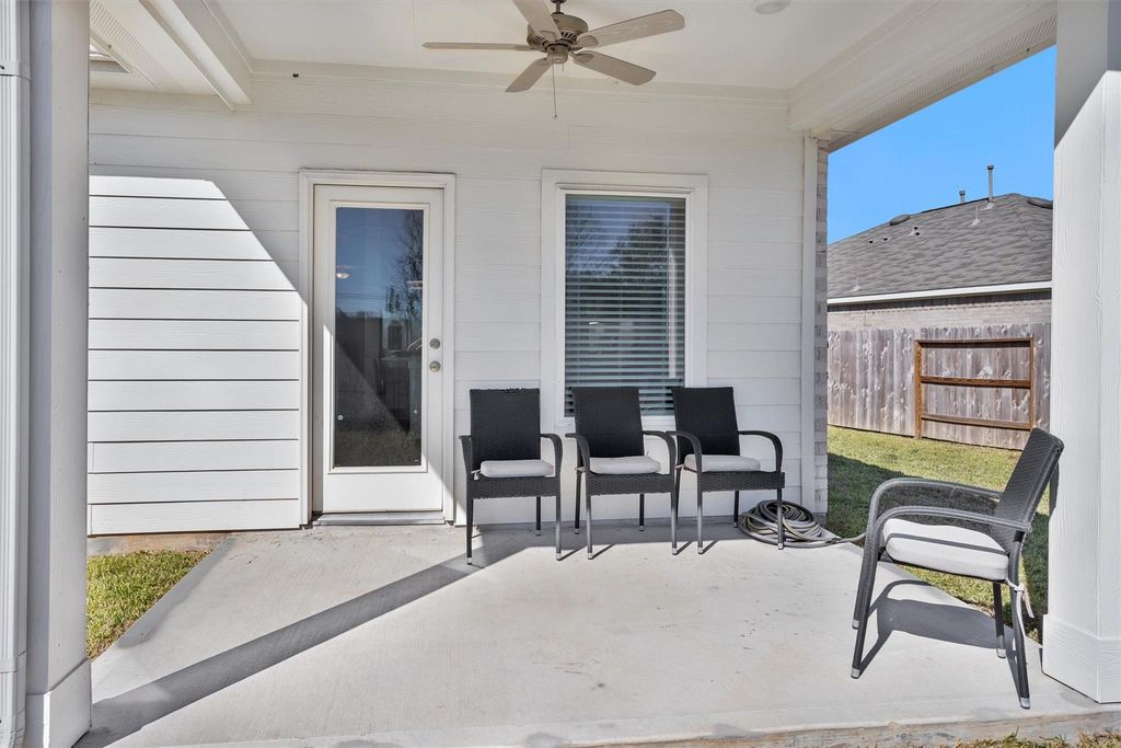 Image 36 of property listing at 2127 Heather Ridge Way, Rosenberg, TX 77471