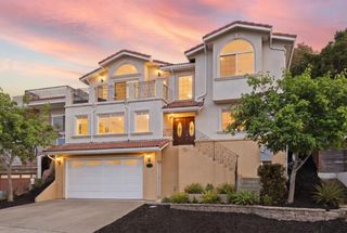2390 Rainbow Court, Hayward, CA 94542