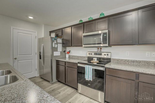 111 River Heights Drive, New Richmond, OH 45157