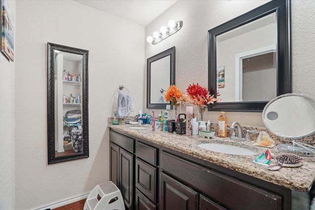 1812 Village Park Trail, Burleson, TX 76028