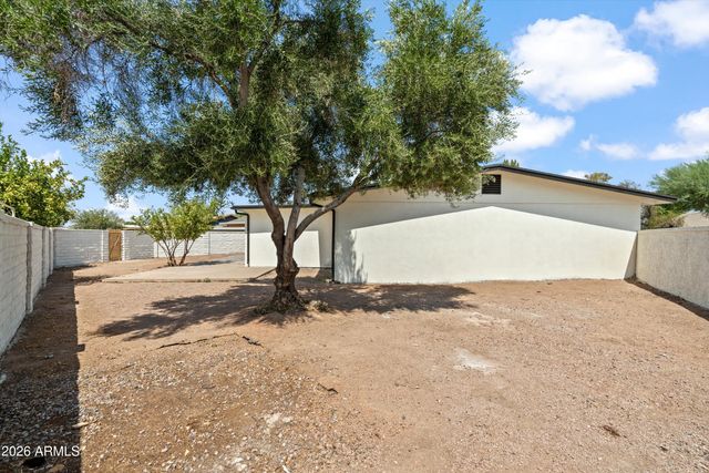 1717 E CAMPUS Drive, Tempe, AZ 85282