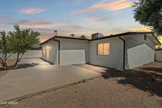 1717 E CAMPUS Drive, Tempe, AZ 85282