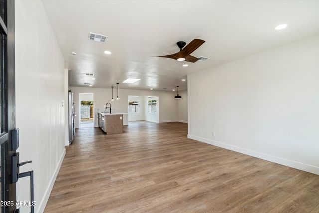 1717 E CAMPUS Drive, Tempe, AZ 85282