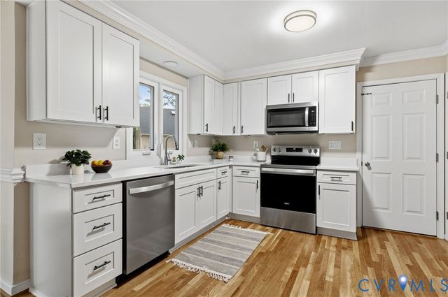 12324 Creek Mill Pl, Glen Allen, VA 23059