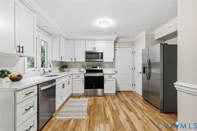 12324 Creek Mill Pl, Glen Allen, VA 23059