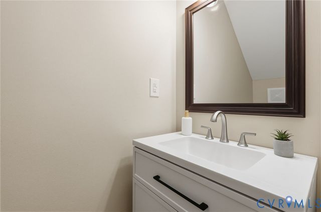 12324 Creek Mill Pl, Glen Allen, VA 23059
