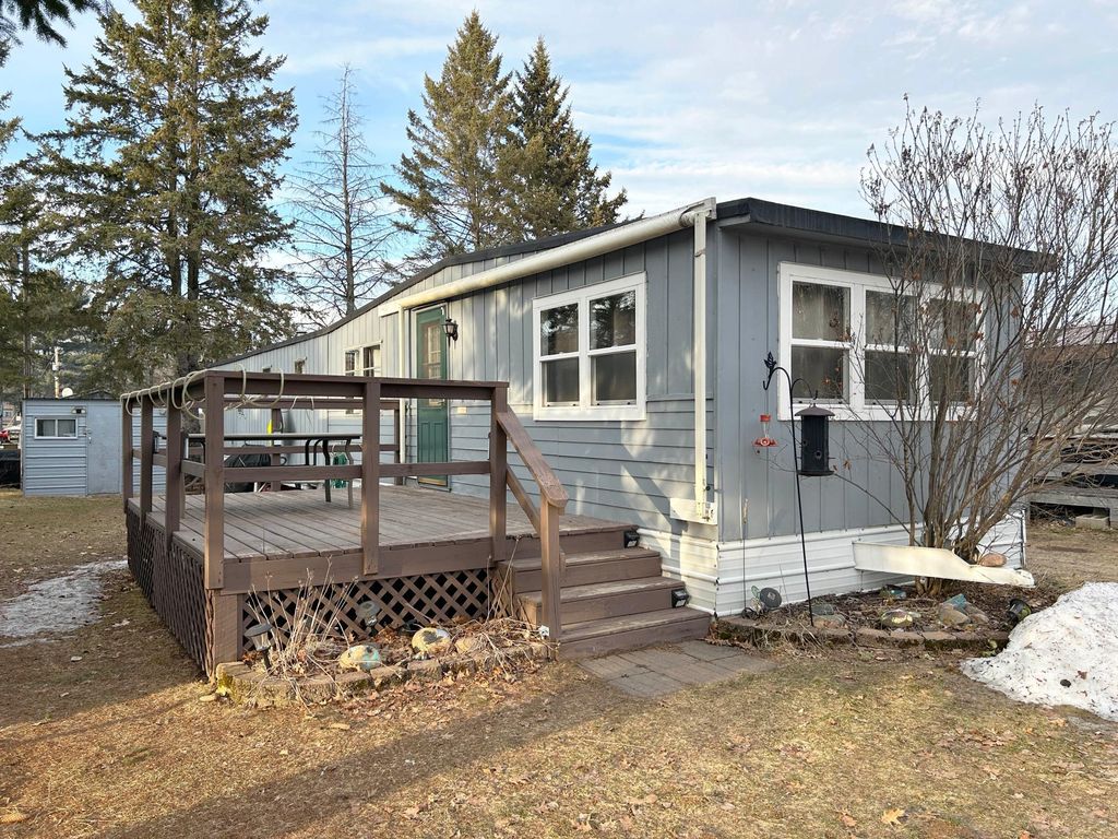 32360 215th Lane A27, Isle, MN 56342