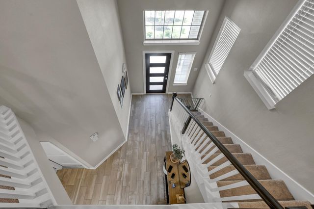 360 Rise Lane, Montgomery, TX 77316