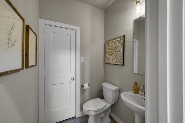 360 Rise Lane, Montgomery, TX 77316