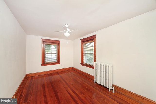 292 E COURT ST, Doylestown, PA 18901