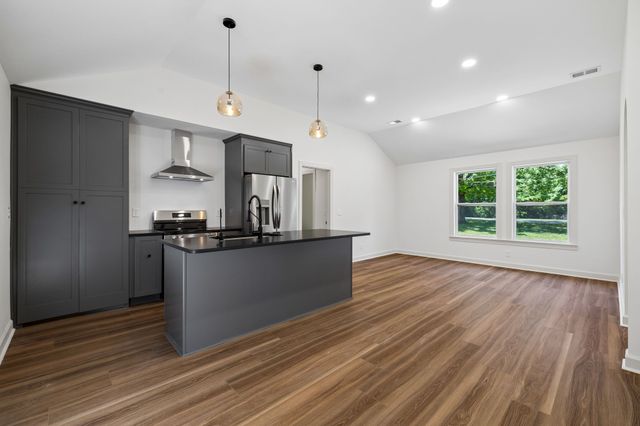 1113 Berwick Trl, Madison, TN 37115