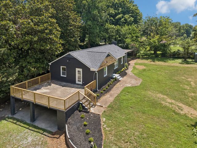 1113 Berwick Trl, Madison, TN 37115