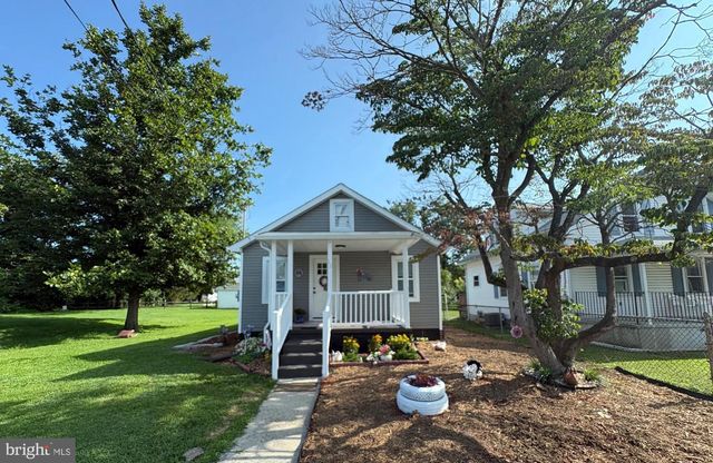 12 CHESTER AVE, Deepwater, NJ 08023