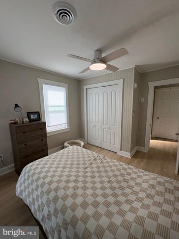 12 CHESTER AVE, Deepwater, NJ 08023