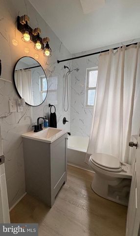 12 CHESTER AVE, Deepwater, NJ 08023