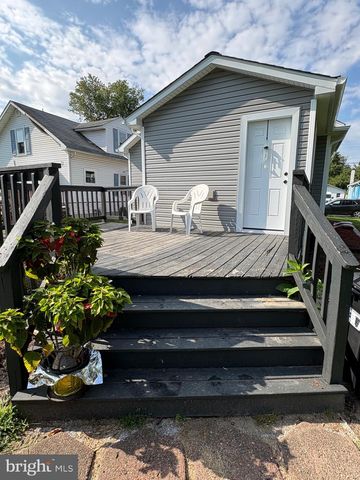 12 CHESTER AVE, Deepwater, NJ 08023