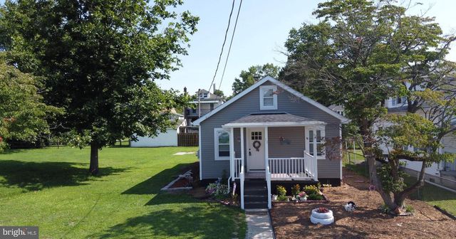 12 CHESTER AVE, Deepwater, NJ 08023