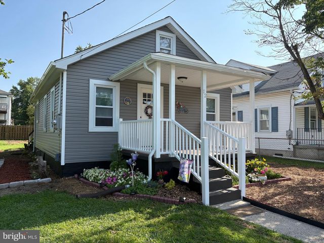 12 CHESTER AVE, Deepwater, NJ 08023