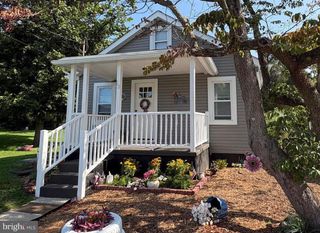 12 CHESTER AVE, Deepwater, NJ 08023